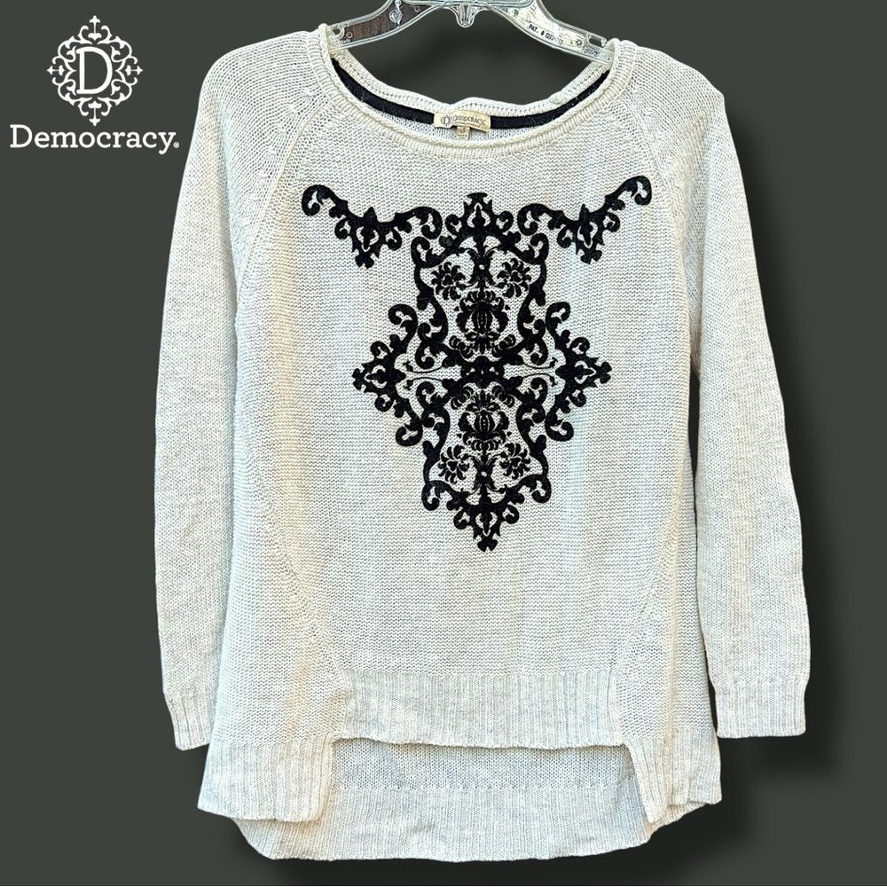 Democracy Sweater Cream Velvet Design Long Sleeve Wool Blend Drop Tail Hem Sz S